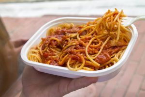 comidas a domicilio espaguetti y albóndigas