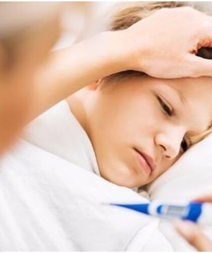 Niño con fiebre